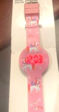 NEW Girl's Carousel Creatology Watch, Digital LCD, New Batteyr installed